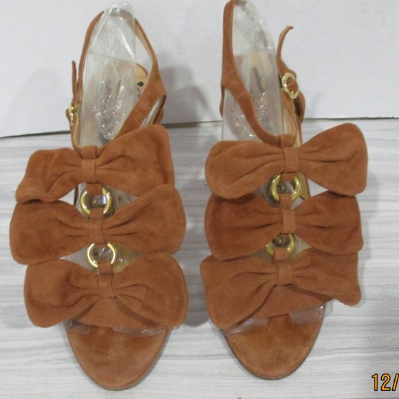 TIBI NEW YORK EXQUISITELY SOFT BROWN SUEDE BOW SANDALS. 4" HEEL. MADE IN ITALY! - Picture 8 of 10